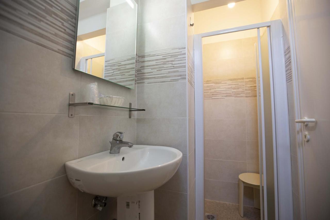 Hotel Explorer Червия Экстерьер фото